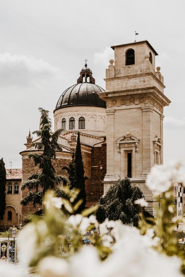 La Piu' Bella Verona Exteriör bild